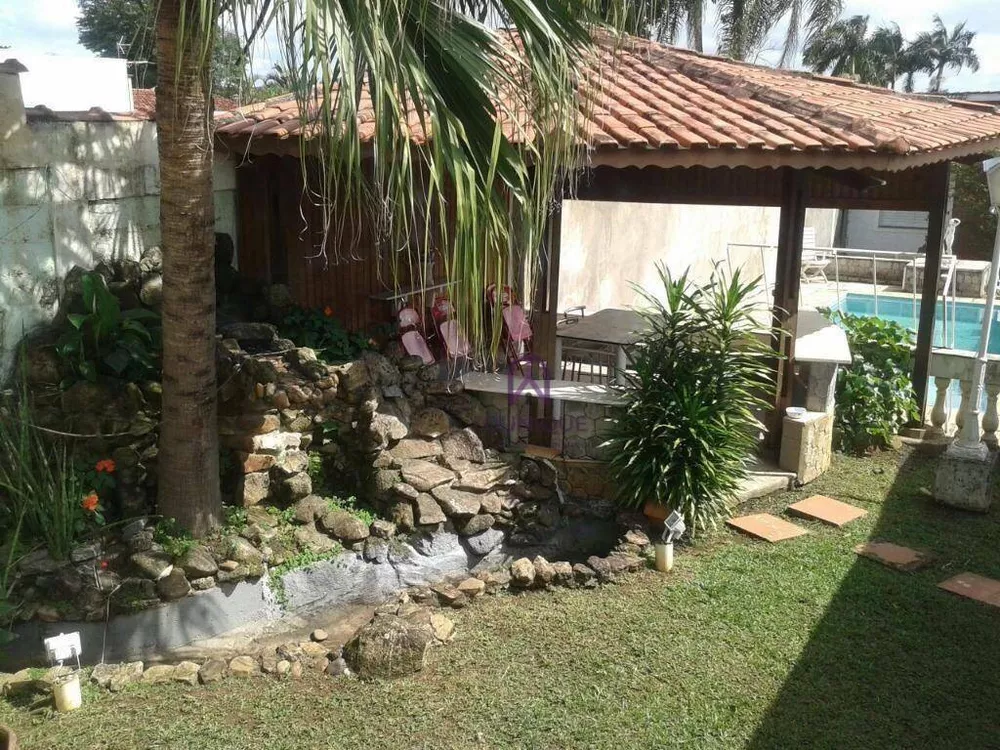 Casa, 4 quartos, 300 m² - Foto 2