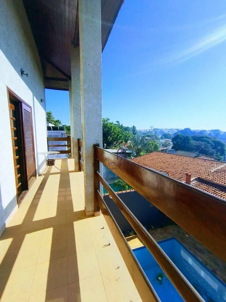Casa, 5 quartos, 350 m² - Foto 1