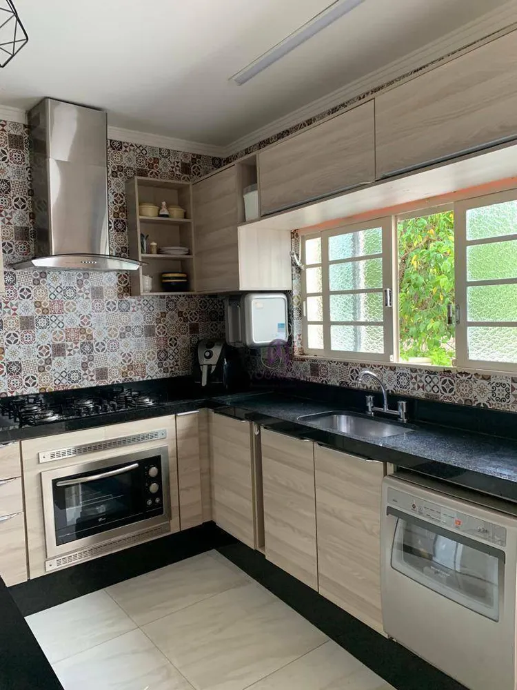 Casa, 4 quartos, 119 m² - Foto 1
