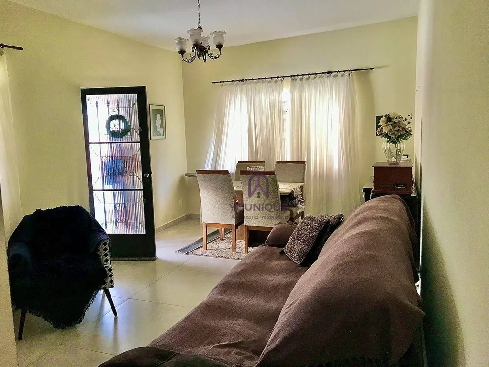 Casa, 3 quartos, 165 m² - Foto 1