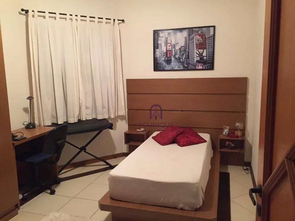 Casa, 4 quartos, 232 m² - Foto 10