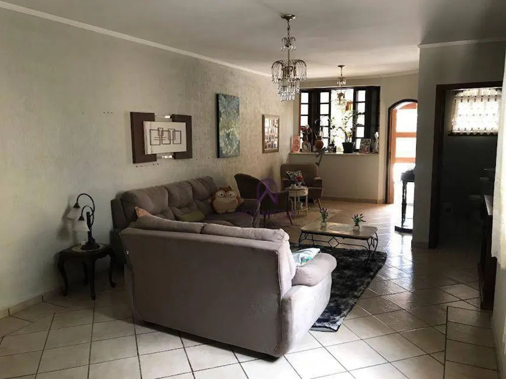 Casa, 3 quartos, 189 m² - Foto 3