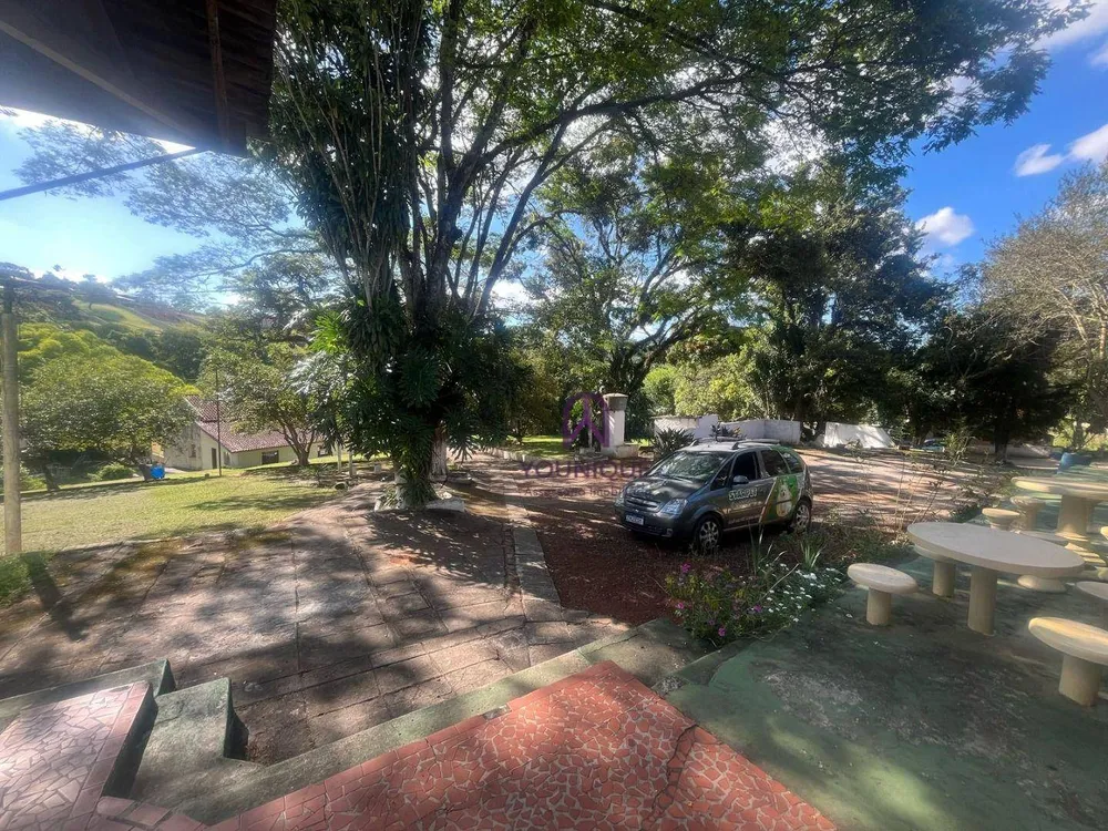 Chácara, 9 quartos, 10000 m² - Foto 13