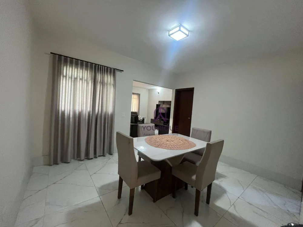 Casa, 3 quartos, 245 m² - Foto 8