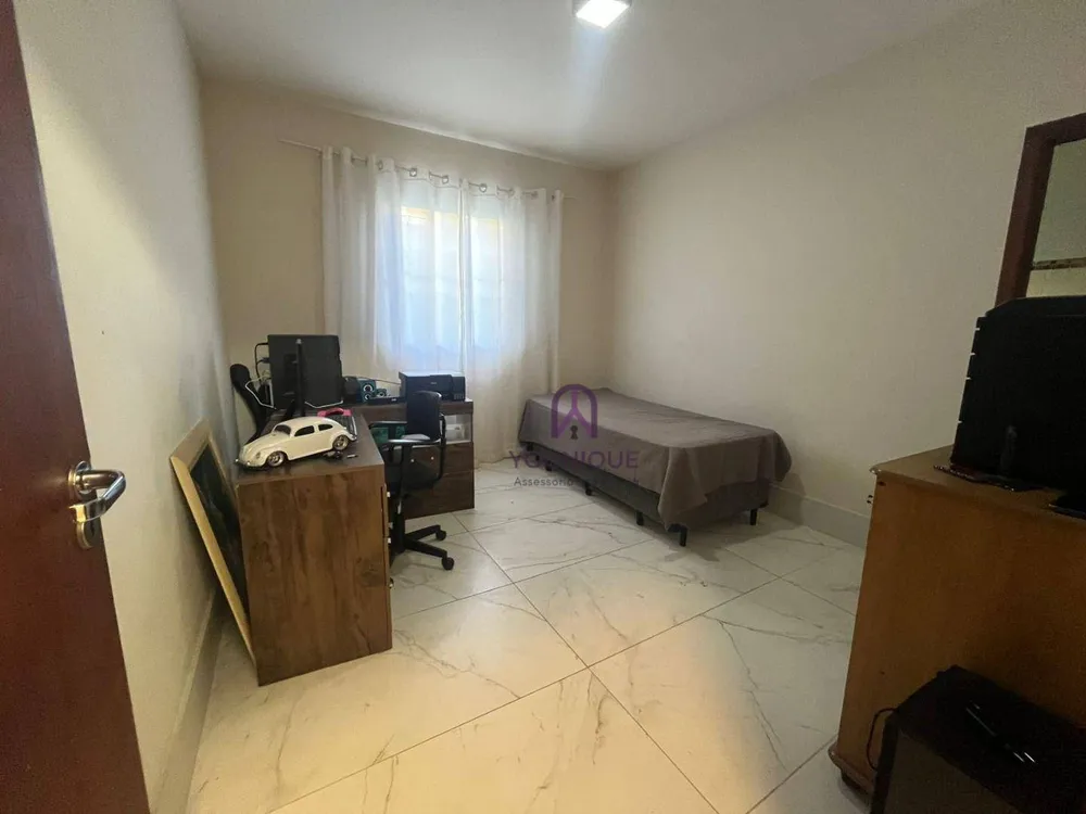 Casa, 3 quartos, 245 m² - Foto 11