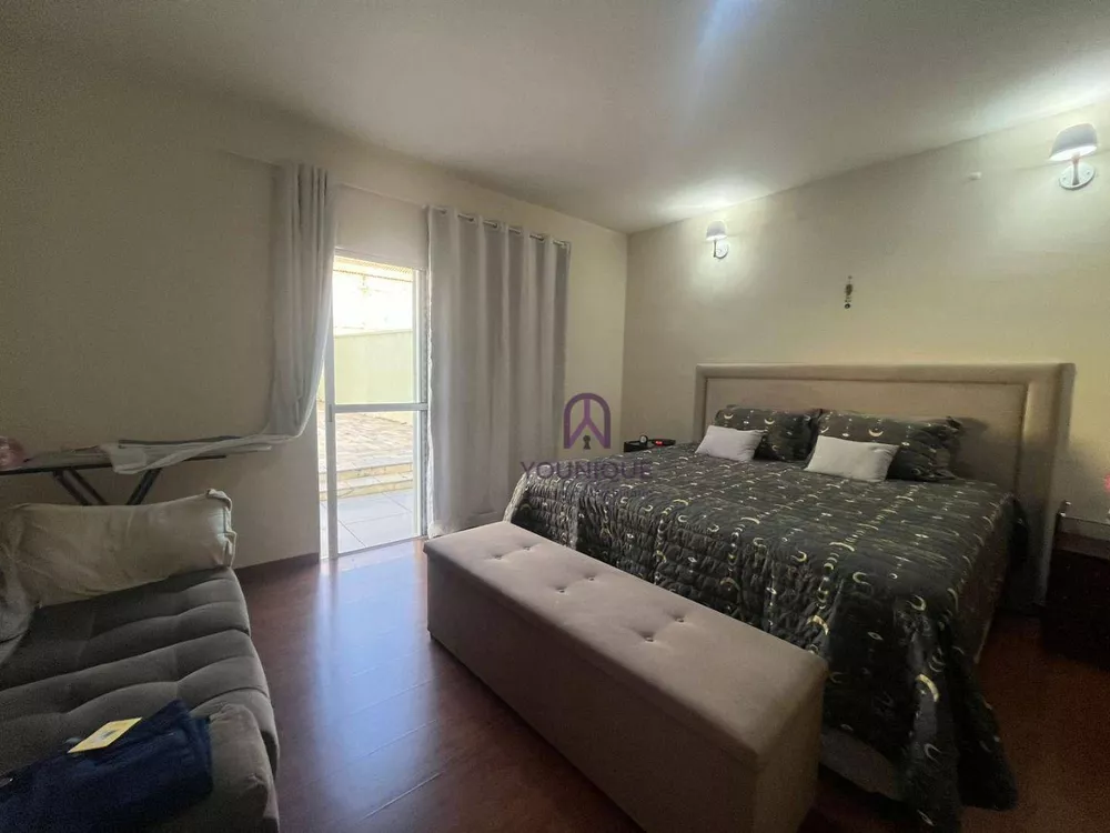 Casa, 3 quartos, 245 m² - Foto 3