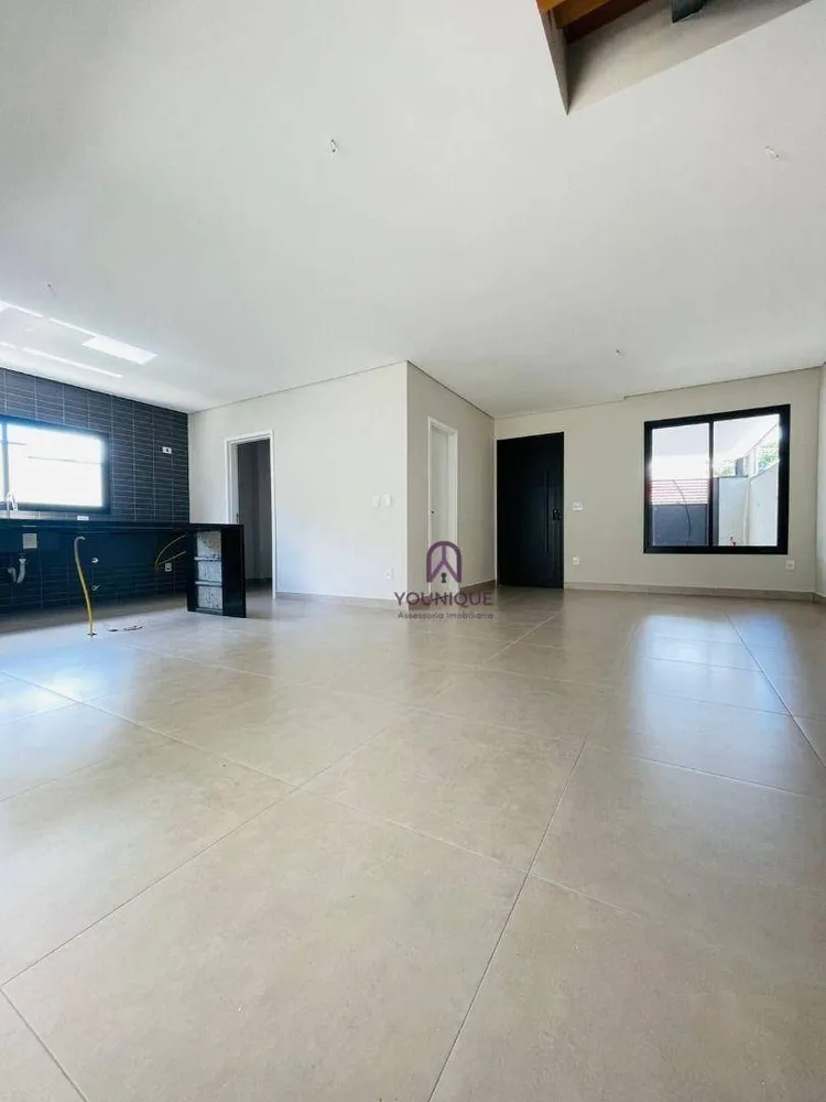 Casa, 3 quartos, 153 m² - Foto 2
