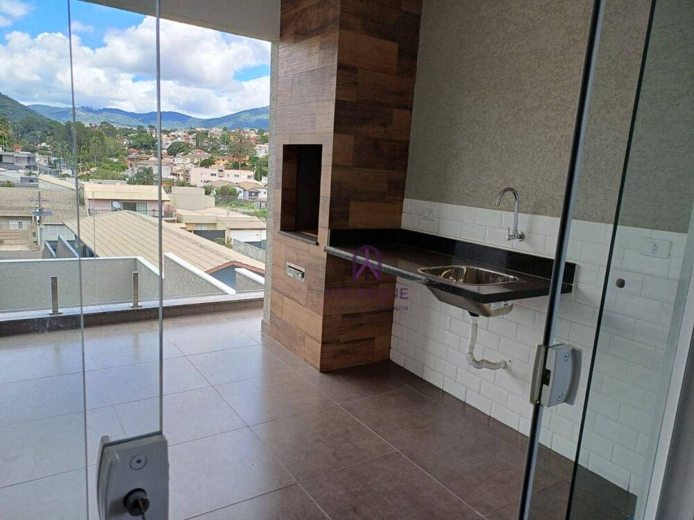 Casa, 3 quartos, 131 m² - Foto 1