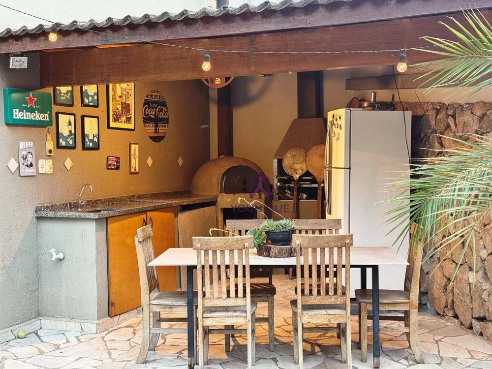 Casa, 3 quartos, 260 m² - Foto 6