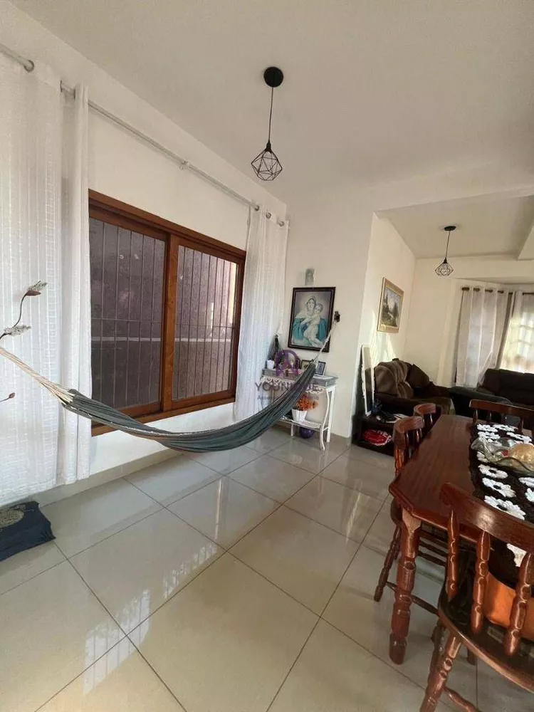 Casa, 3 quartos, 1556 m² - Foto 8