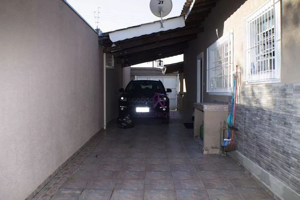 Casa, 3 quartos, 260 m² - Foto 1