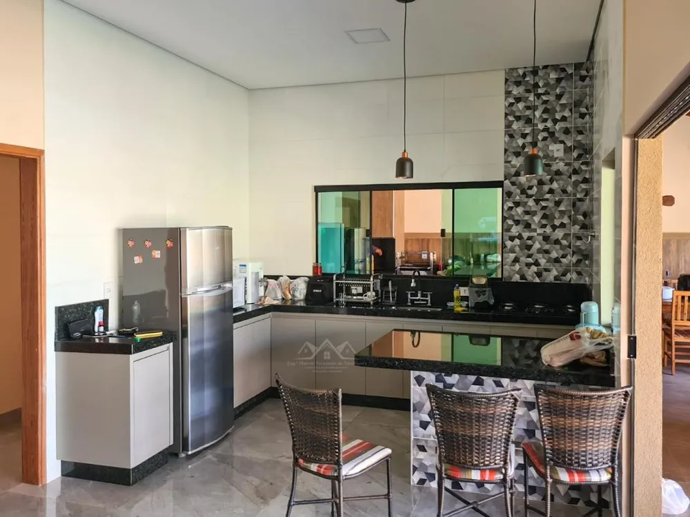 Casa, 3 quartos, 200 m² - Foto 8