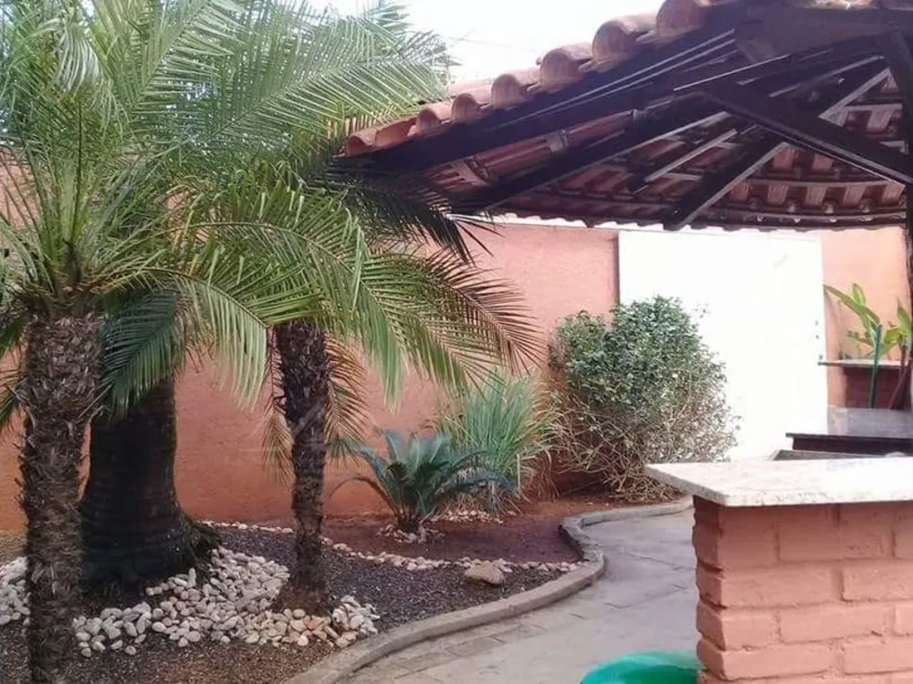 Casa, 4 quartos, 225 m² - Foto 3