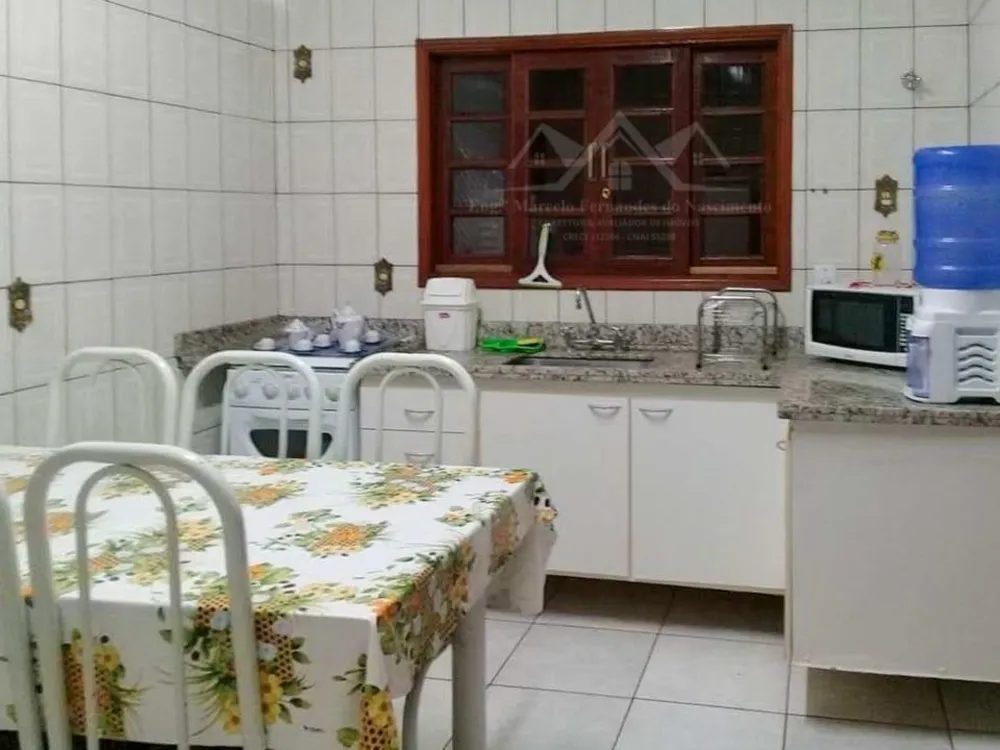 Casa, 4 quartos, 225 m² - Foto 16