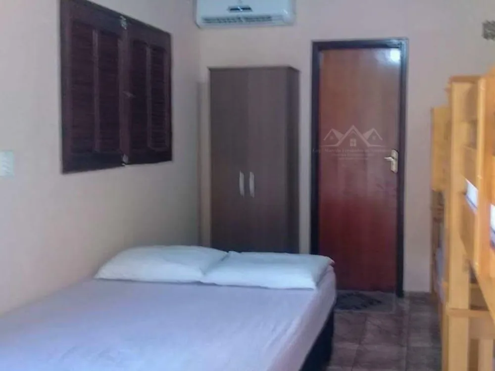 Casa, 4 quartos, 225 m² - Foto 13