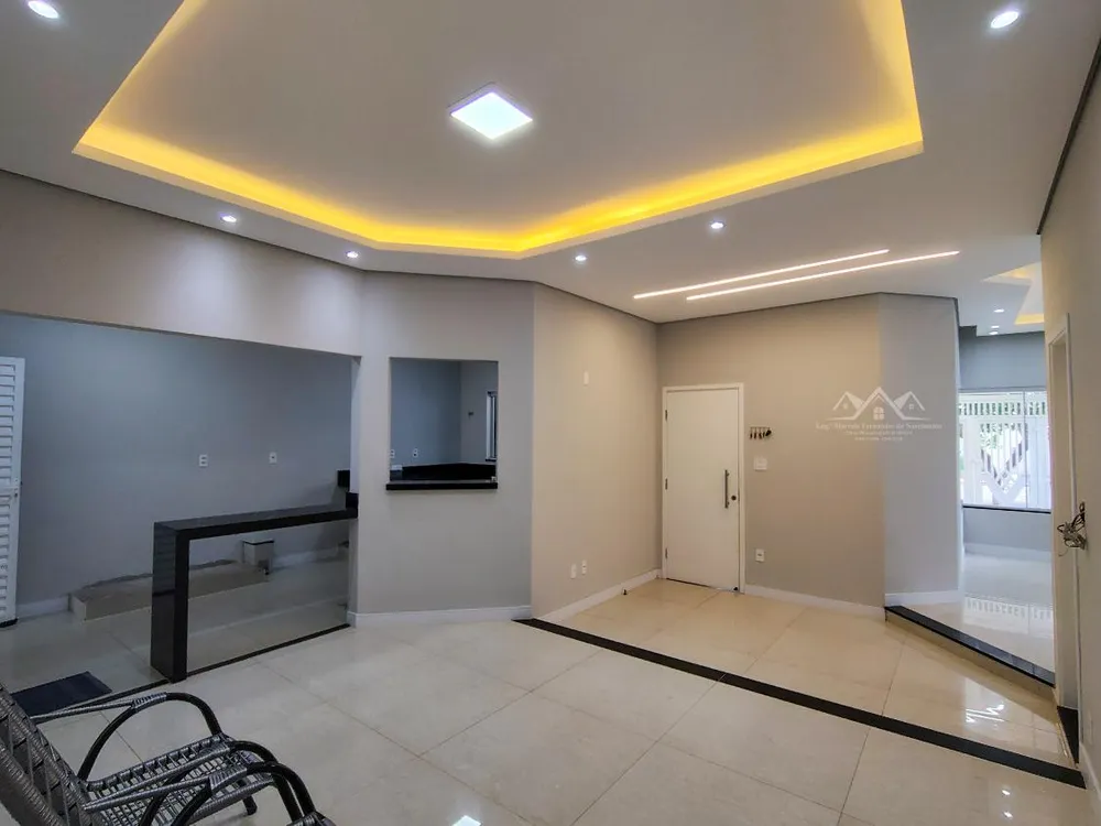 Casa, 3 quartos, 206 m² - Foto 3