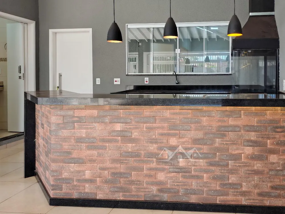 Casa, 3 quartos, 206 m² - Foto 4