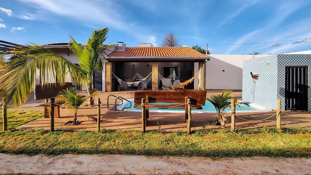 Chácara, 3 quartos, 1444 m² - Foto 2