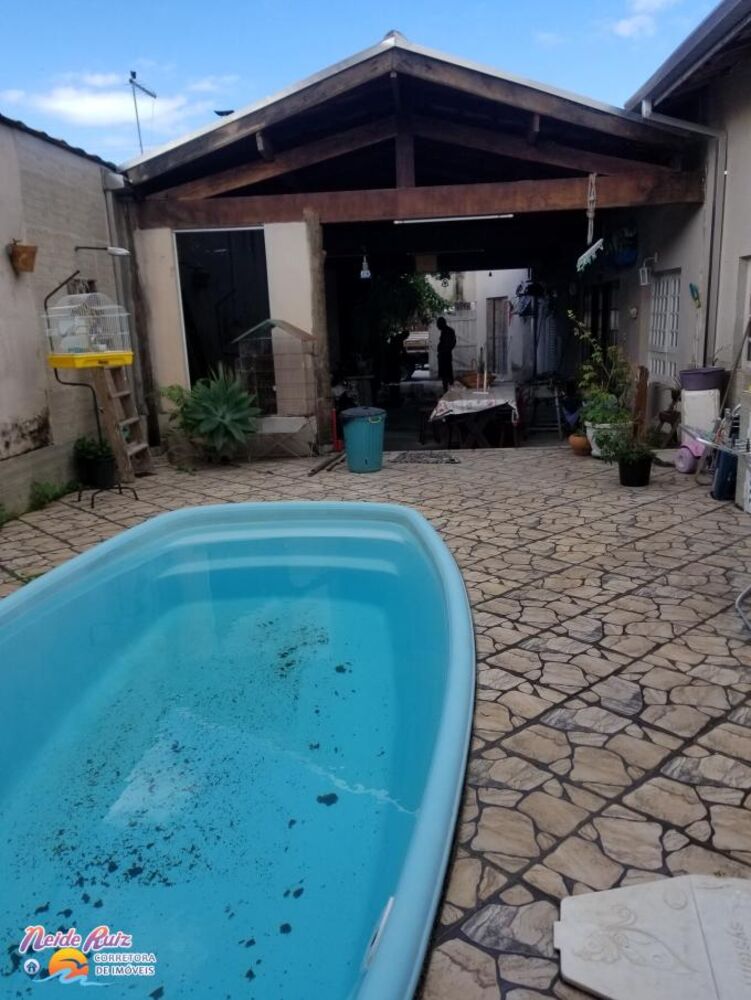 Casa, 3 quartos, 210 m² - Foto 2