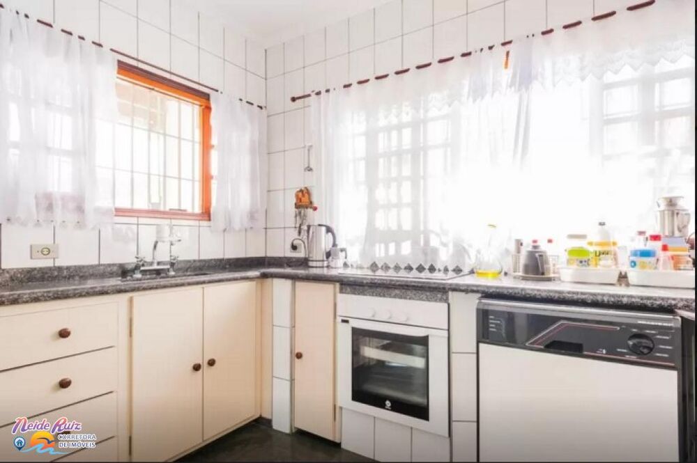 Casa, 3 quartos, 300 m² - Foto 9