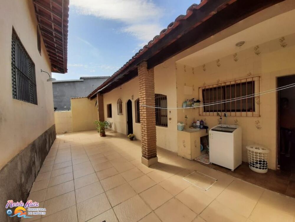 Casa, 3 quartos, 241 m² - Foto 2