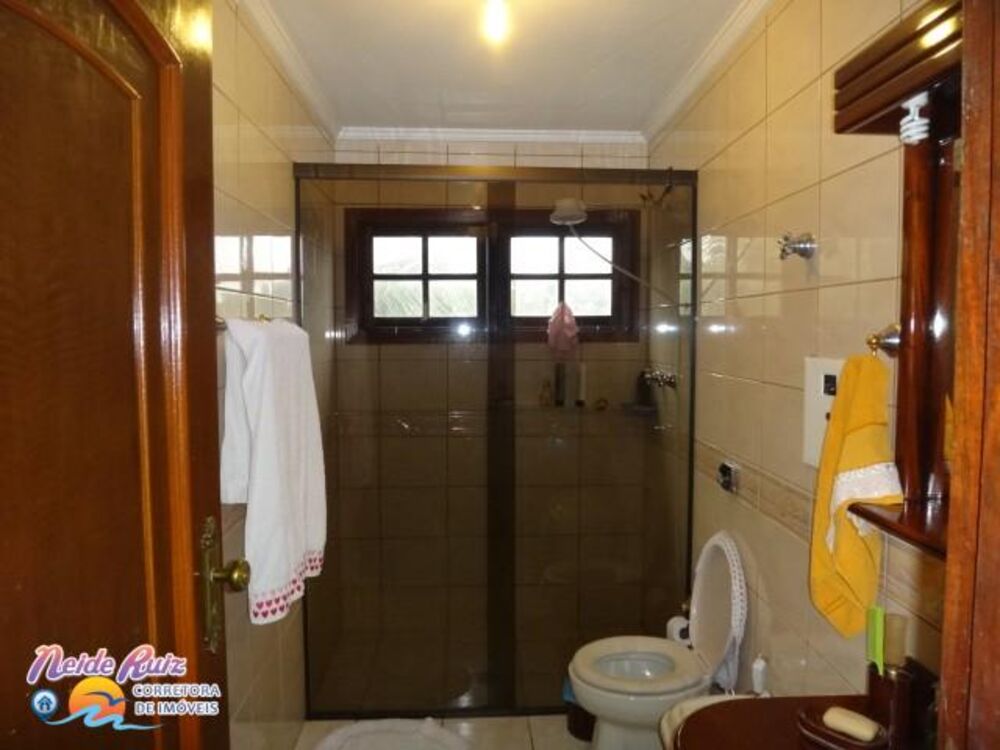 Casa, 5 quartos, 300 m² - Foto 1