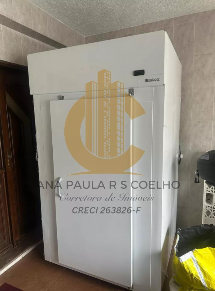 Sobrado à venda com 3 quartos, 350m² - Foto 12