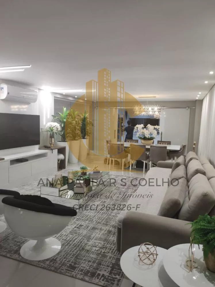 Casa à venda com 3 quartos, 290m² - Foto 1