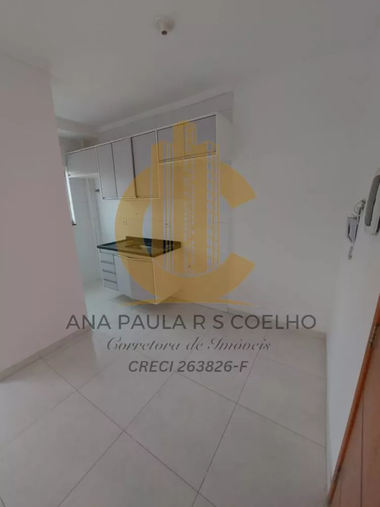 Apartamento à venda com 2 quartos, 39m² - Foto 2