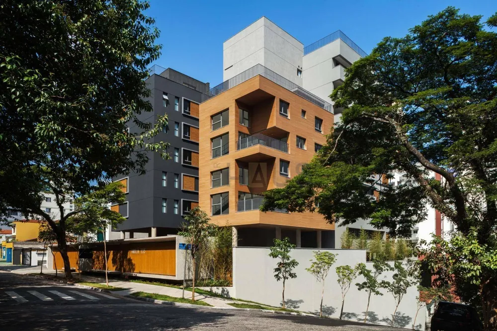 Cobertura, 3 quartos, 227 m² - Foto 2