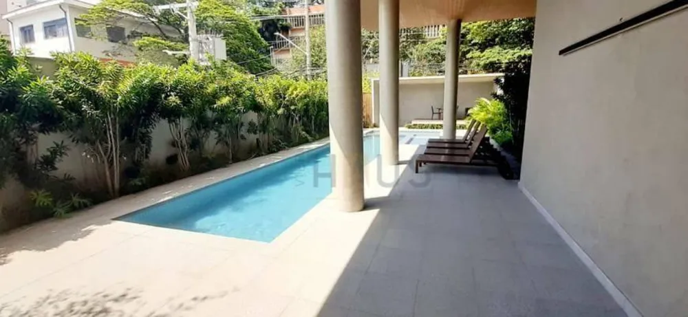 Cobertura, 3 quartos, 227 m² - Foto 3