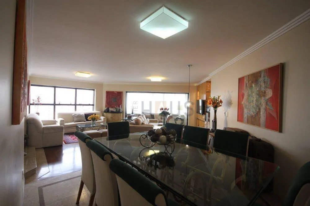Apartamento, 3 quartos, 190 m² - Foto 2