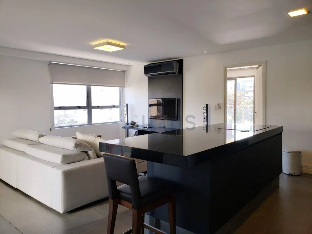 Apartamento, 1 quarto, 105 m² - Foto 2