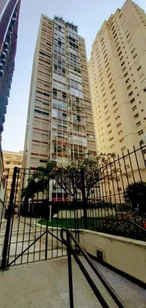 Apartamento, 3 quartos, 142 m² - Foto 1