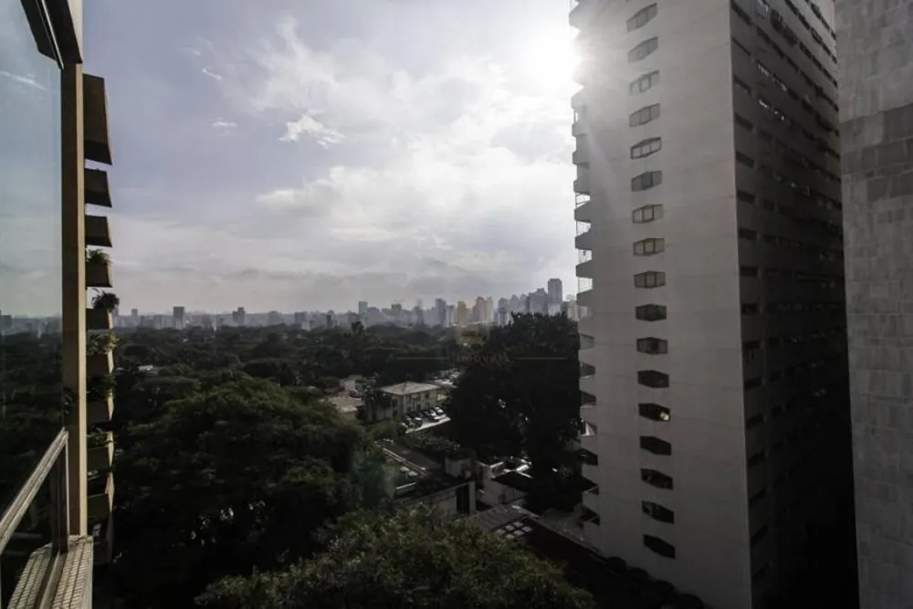 Apartamento, 3 quartos, 231 m² - Foto 2