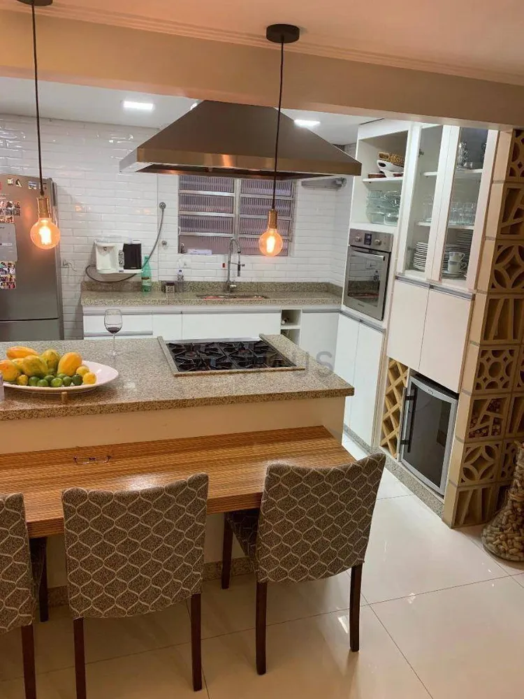 Apartamento, 3 quartos, 130 m² - Foto 3