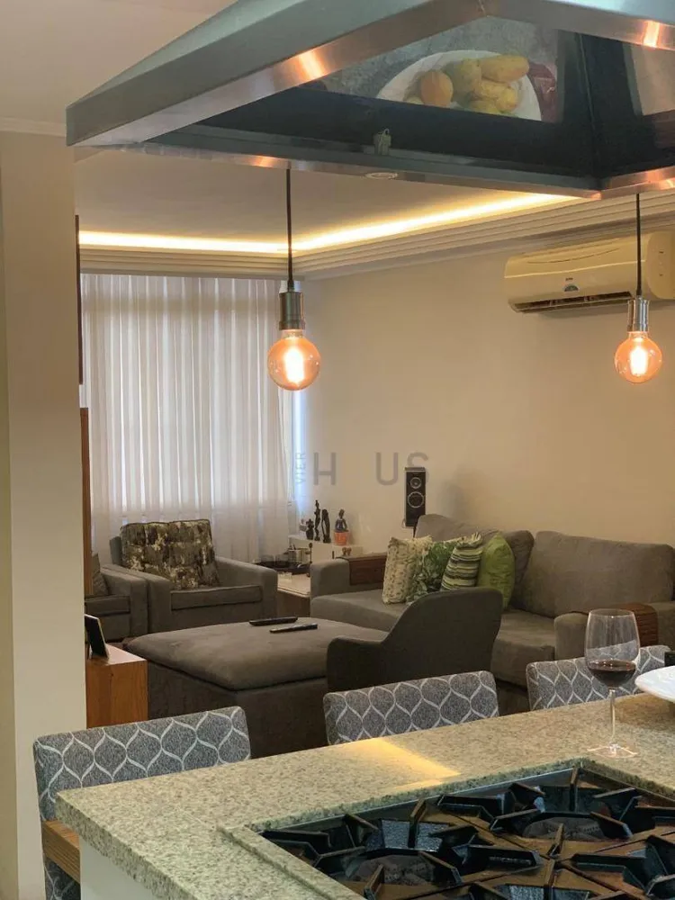 Apartamento, 3 quartos, 130 m² - Foto 1