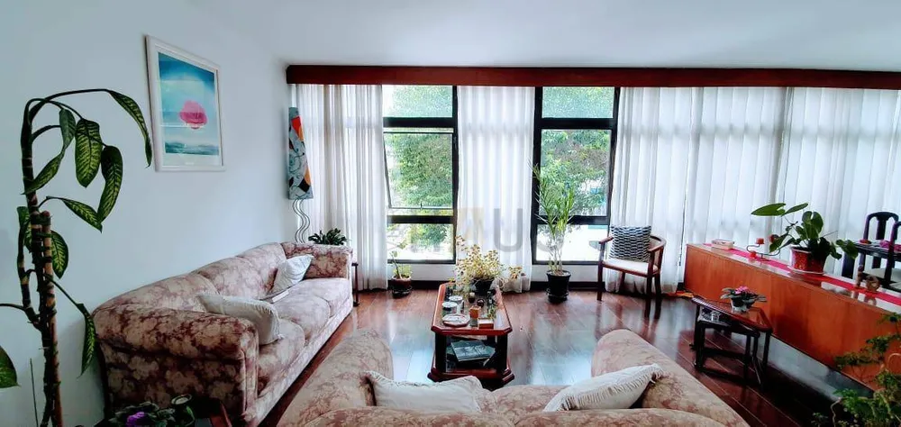 Apartamento, 3 quartos, 180 m² - Foto 1