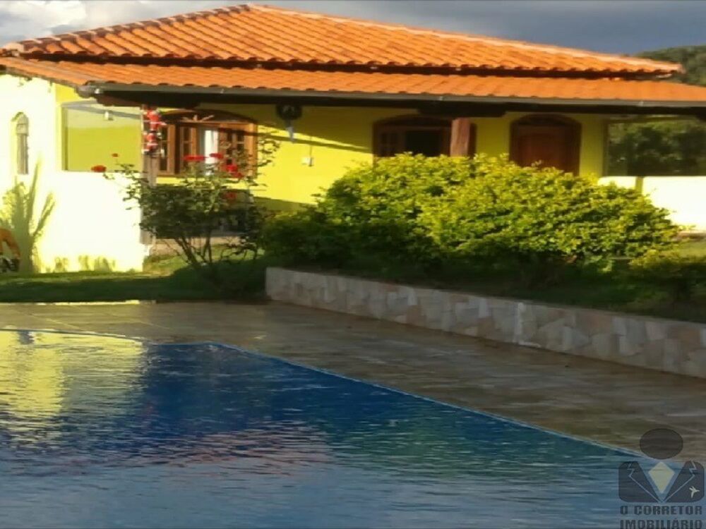 Sítio, 4 quartos, 1000 m² - Foto 1