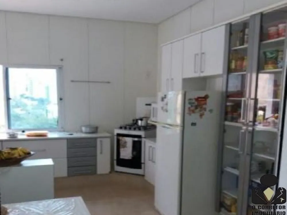 Casa, 6 quartos, 330 m² - Foto 4