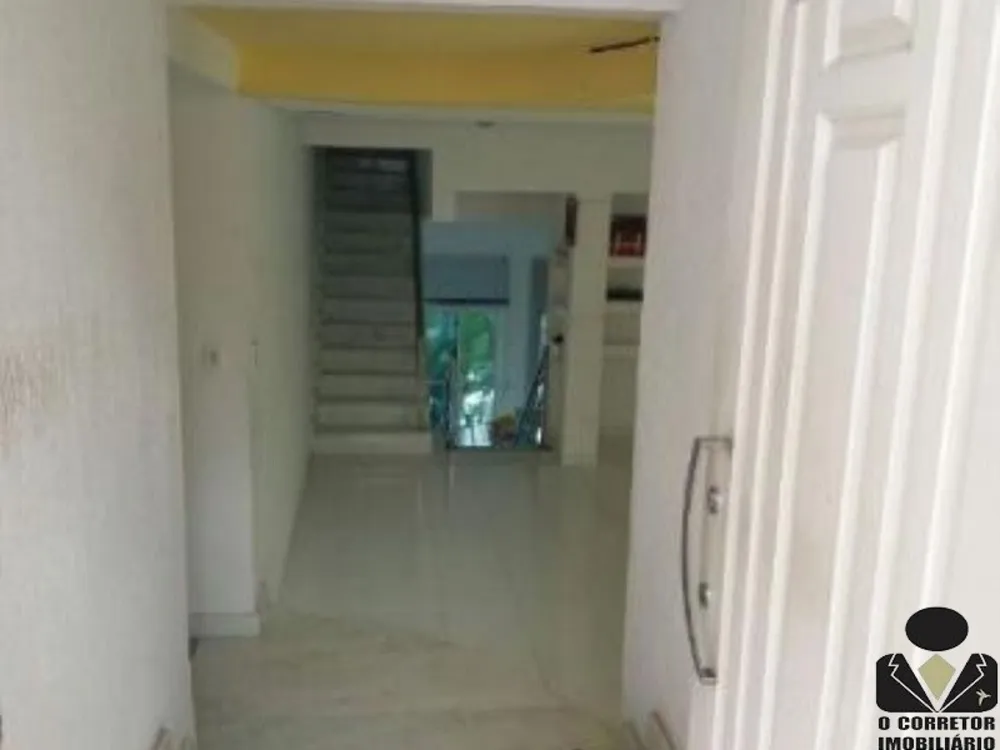 Casa, 6 quartos, 330 m² - Foto 3