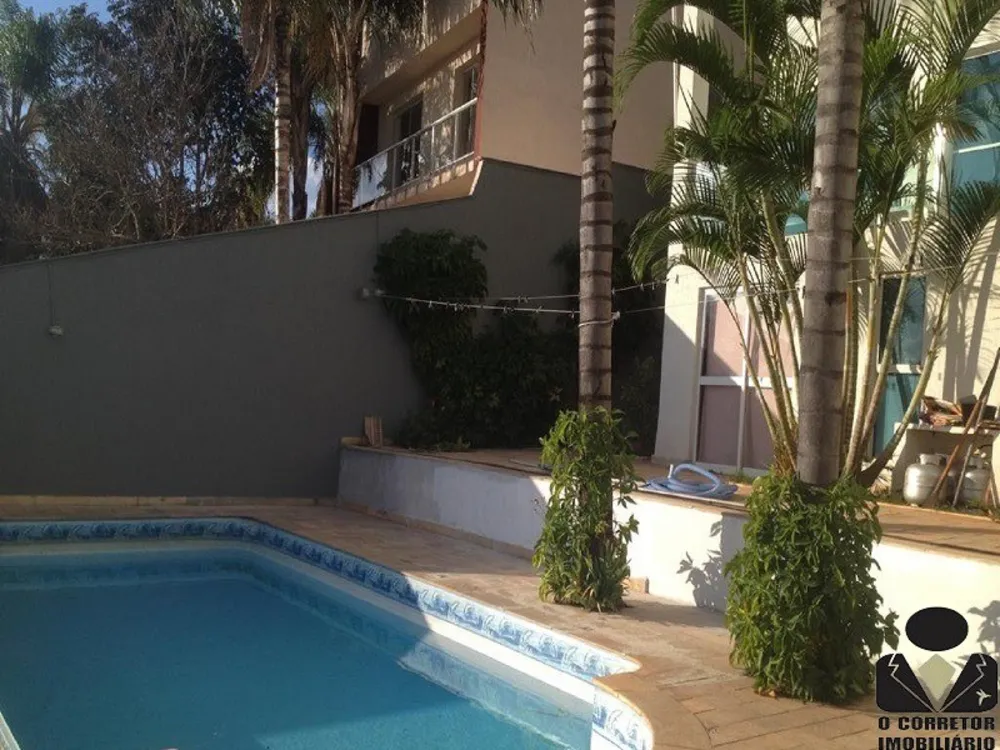 Casa, 6 quartos, 330 m² - Foto 12
