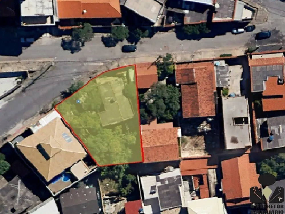 Loteamento e Condomínio, 650 m² - Foto 1