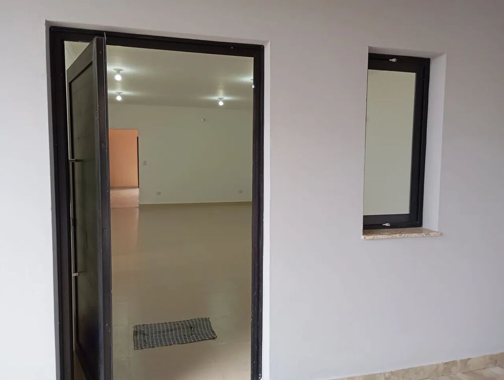 Casa à venda com 3 quartos, 170m² - Foto 4