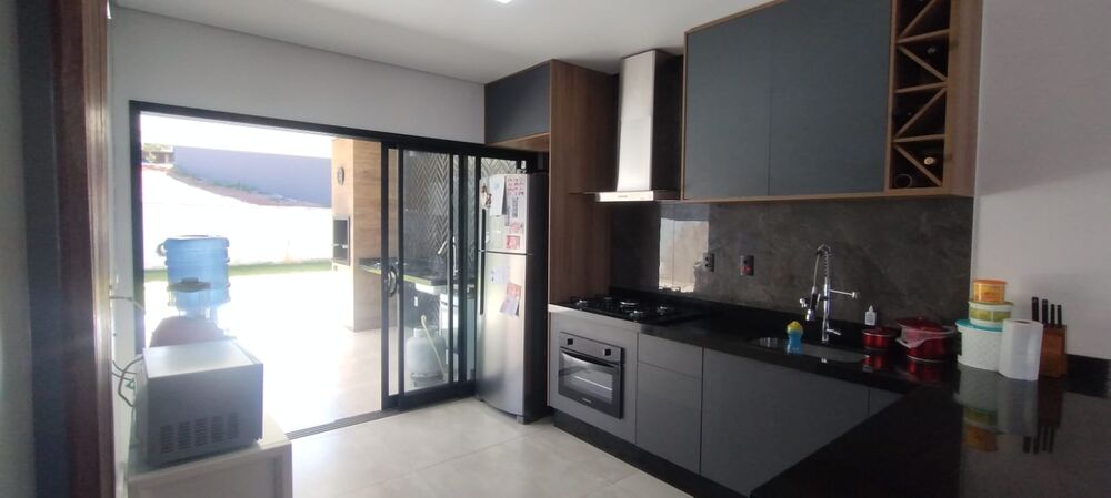 Casa de Condomínio à venda com 3 quartos, 205m² - Foto 11