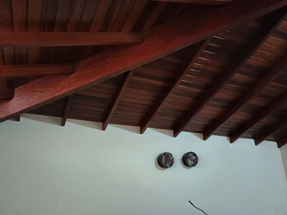 Casa à venda com 4 quartos, 291m² - Foto 2