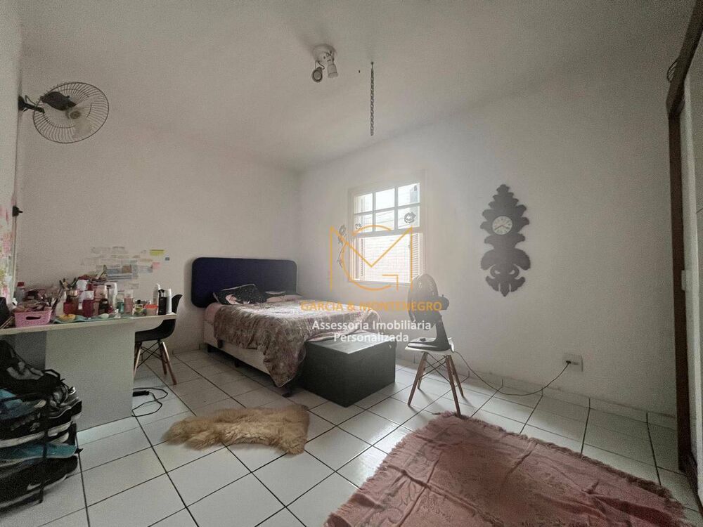 Apartamento à venda com 2 quartos, 75m² - Foto 9