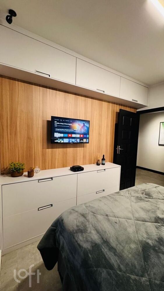 Casa à venda com 3 quartos, 350m² - Foto 4