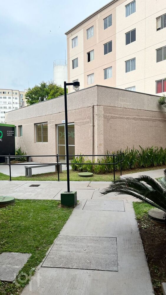 Apartamento à venda com 2 quartos, 38m² - Foto 10