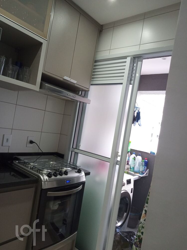 Apartamento à venda com 2 quartos, 44m² - Foto 4